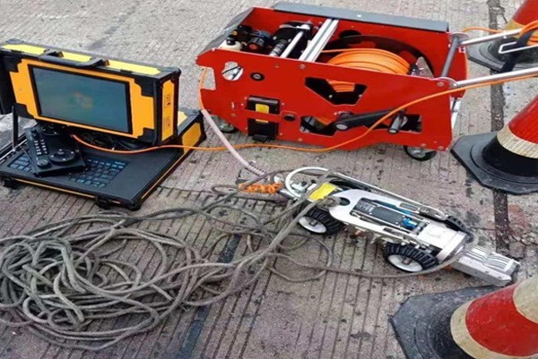 佛山CCTV管道检测机器人